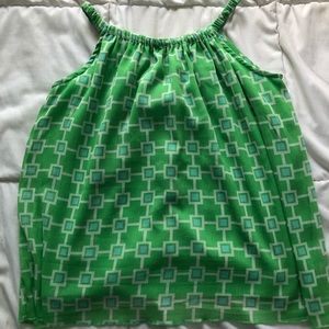 Green tank top with pattern